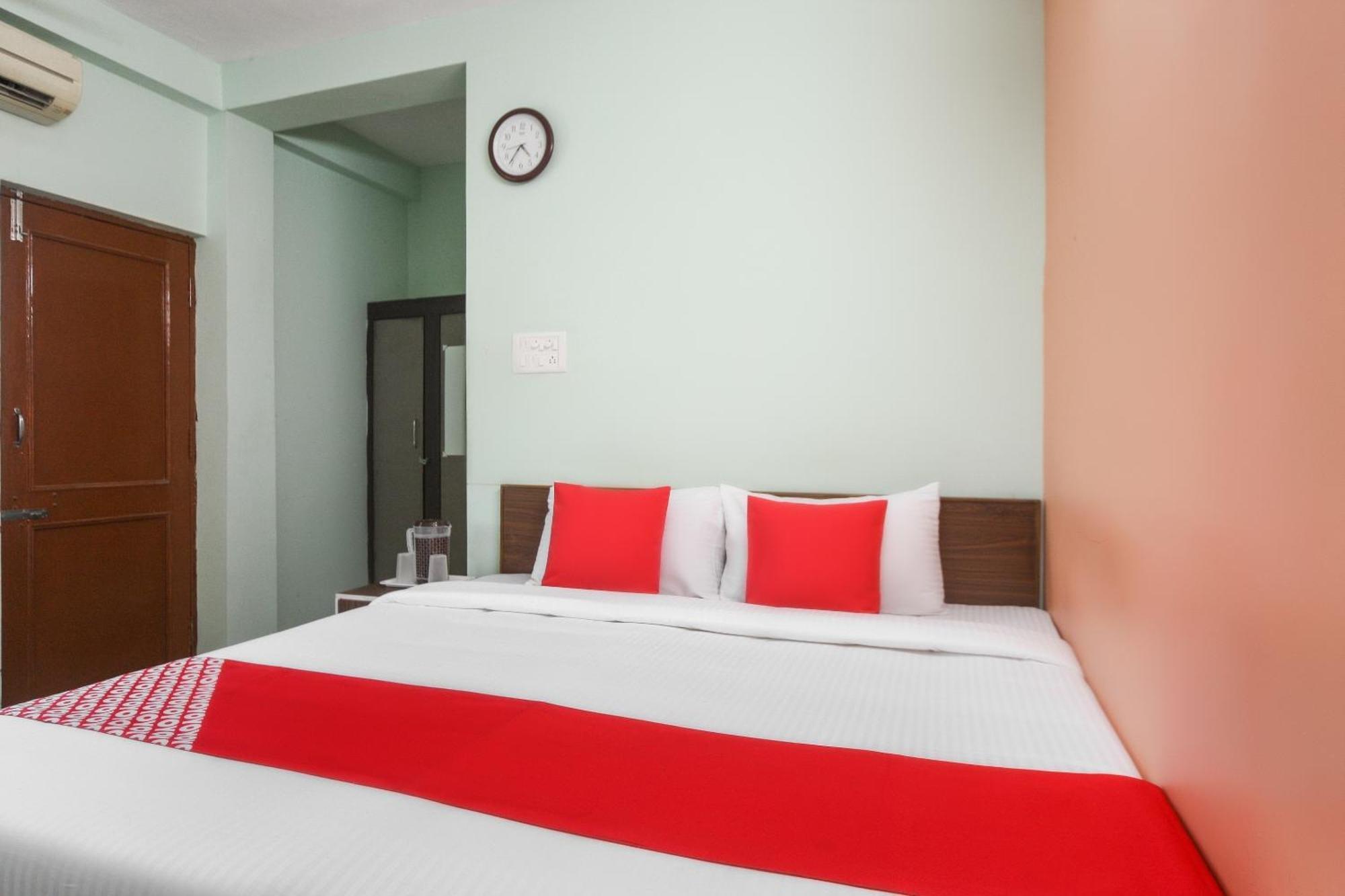 Oyo Modern Guest House 钦奈 外观 照片