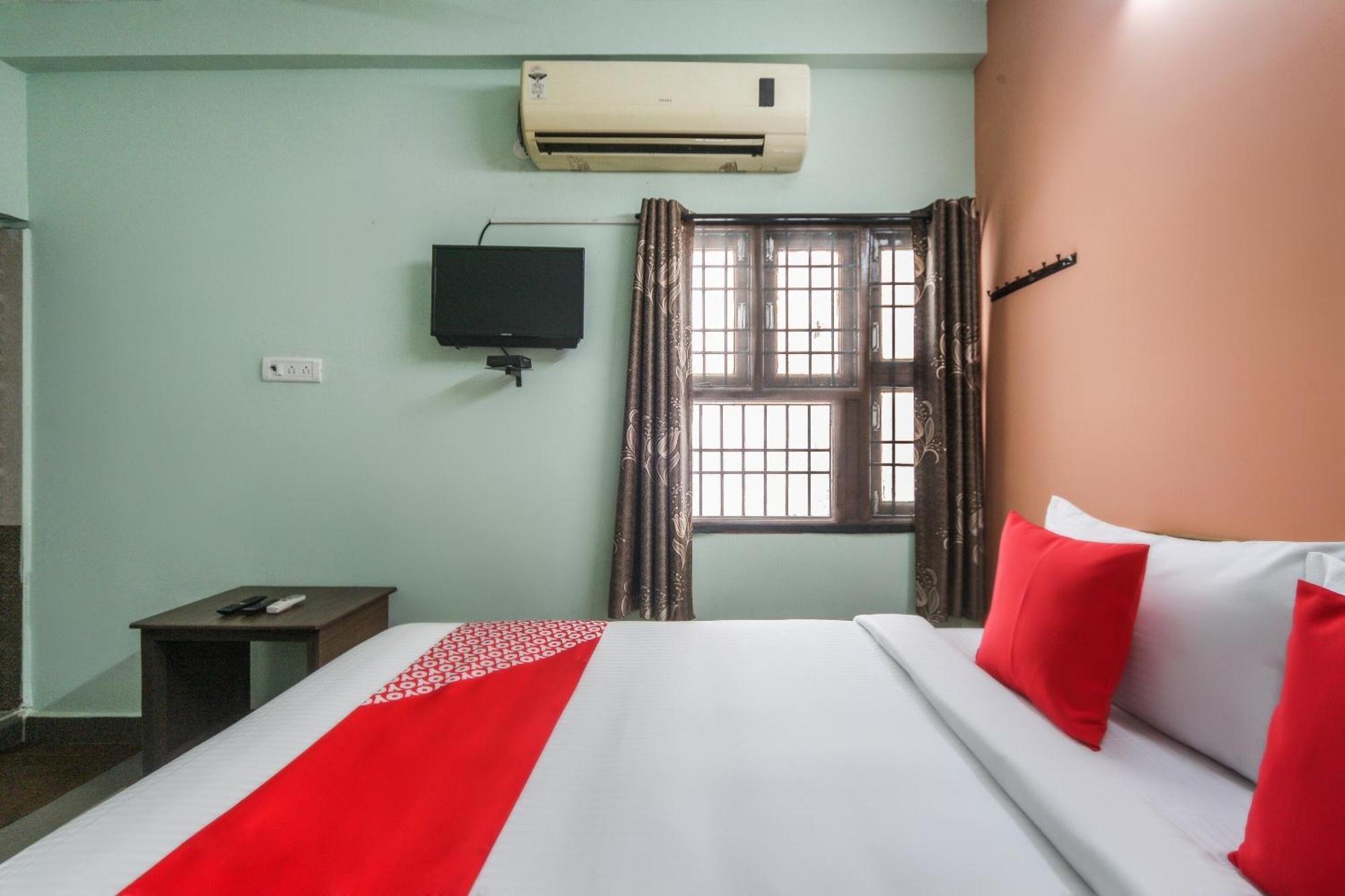 Oyo Modern Guest House 钦奈 外观 照片