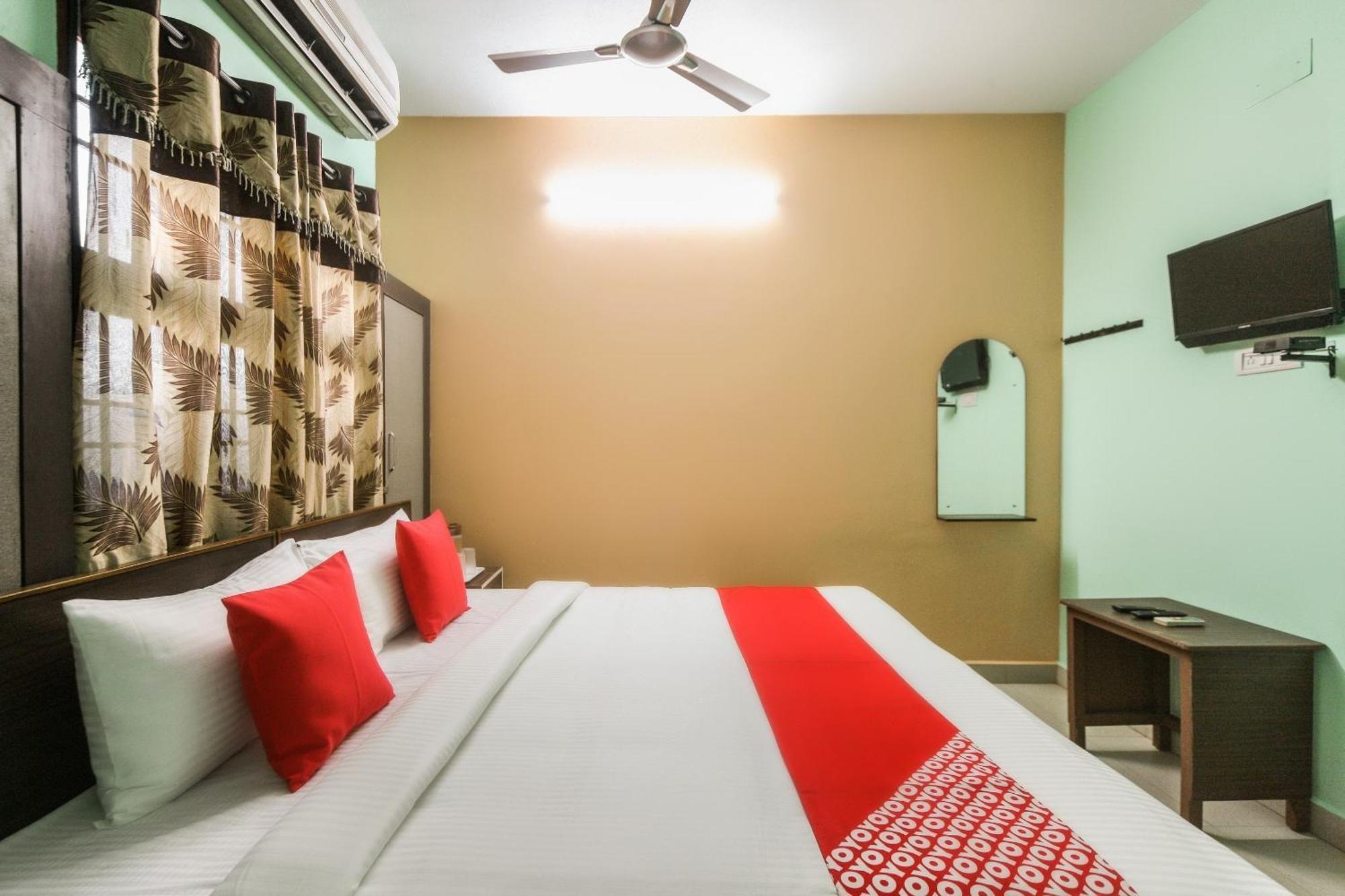 Oyo Modern Guest House 钦奈 外观 照片